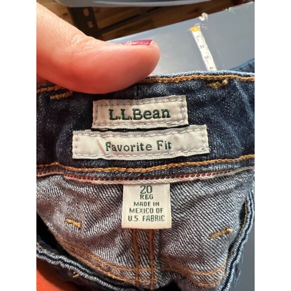 L.L.Bean Womens Favorite Fit Jeans Size‎ 20 Reg Dark Wash Denim Straight Leg - Picture 7 of 11